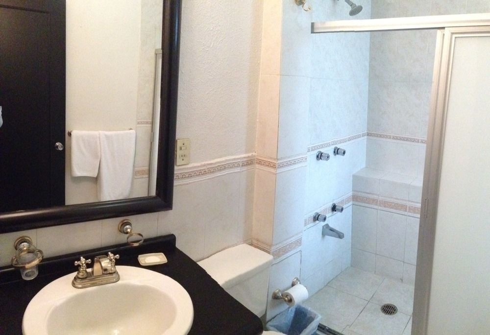Grupo Kings Suites - Horacio 1525 เม็กซิโกซิตี้ ภายนอก รูปภาพ
